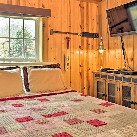 The Boat House Creekside Getaway In Hot Springs! Lejlighed Eksteriør billede