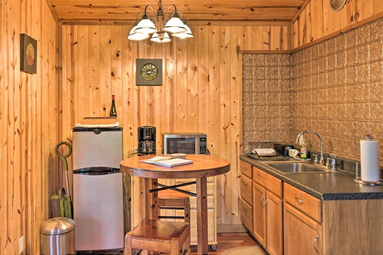 The Boat House Creekside Getaway In Hot Springs! Lejlighed Eksteriør billede