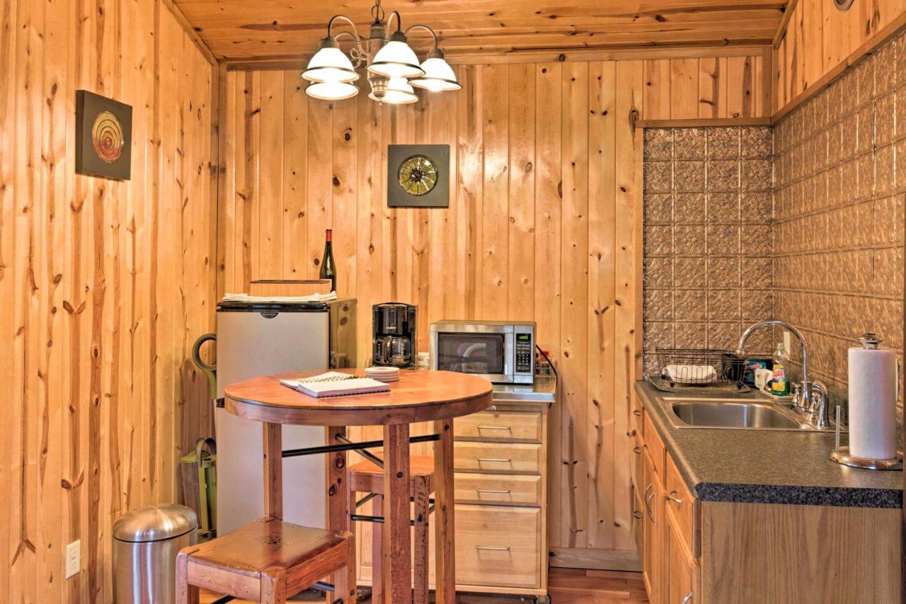 The Boat House Creekside Getaway In Hot Springs! Lejlighed Eksteriør billede