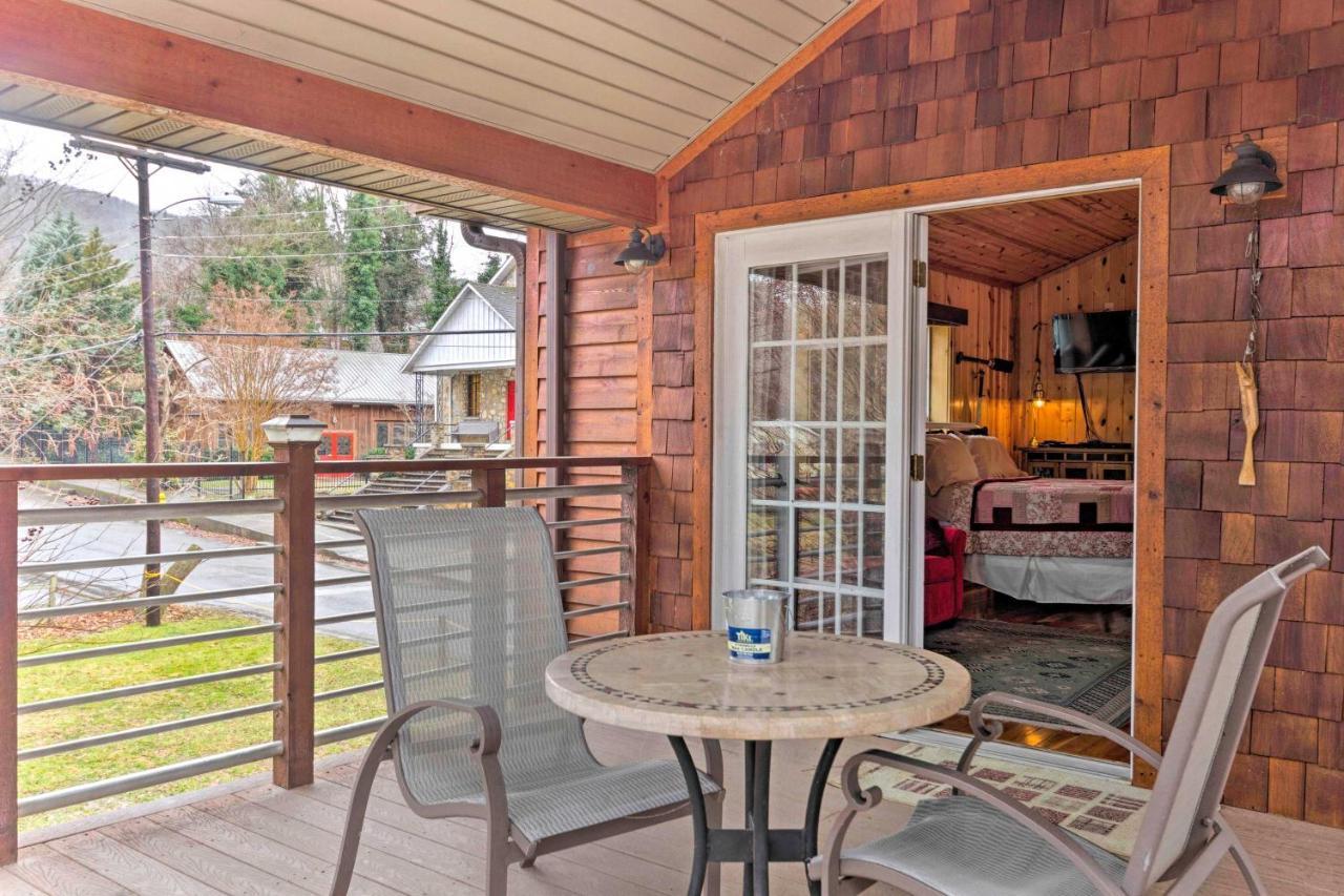 The Boat House Creekside Getaway In Hot Springs! Lejlighed Eksteriør billede